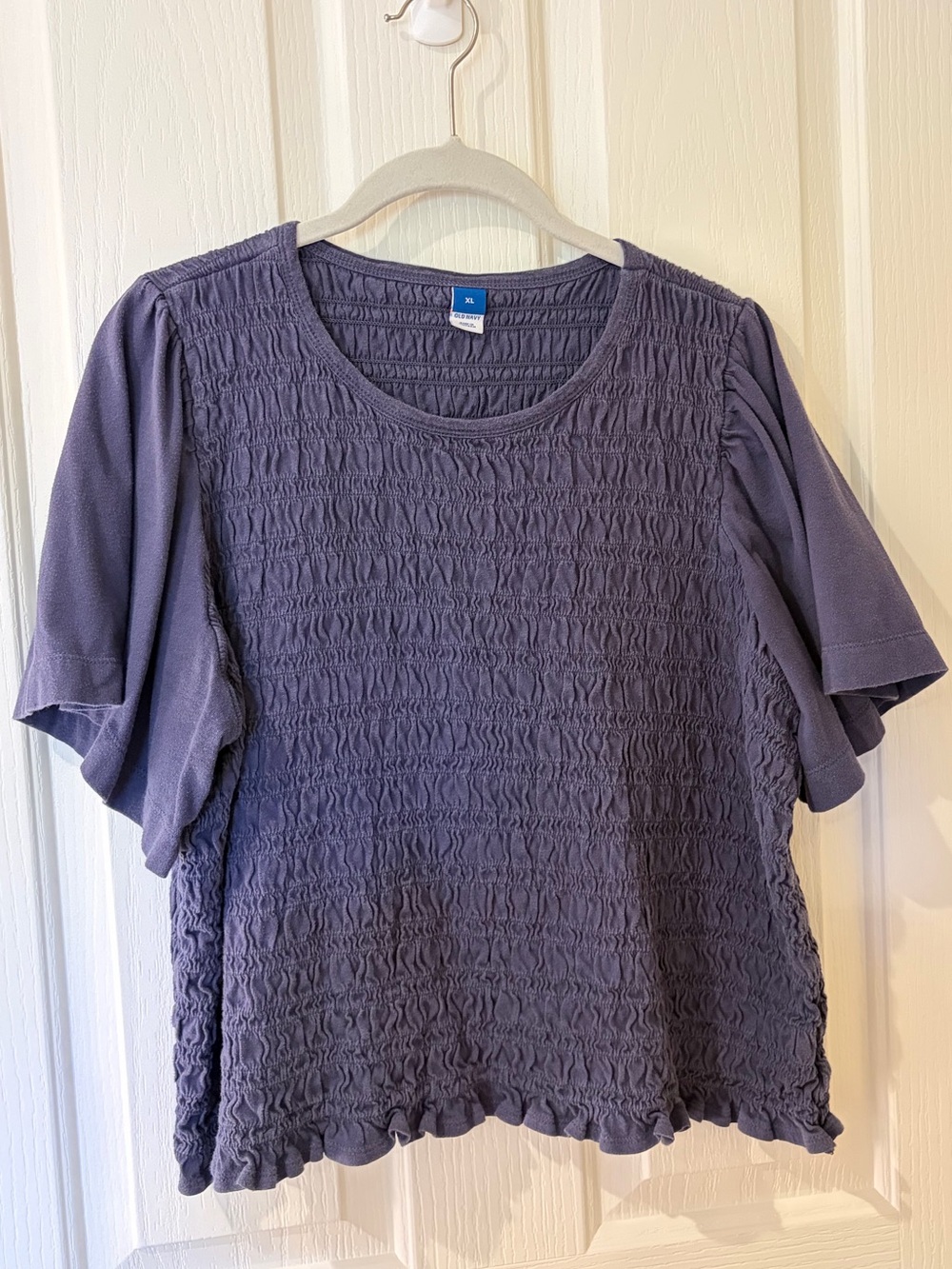 Old navy flutter sleeve smocked top